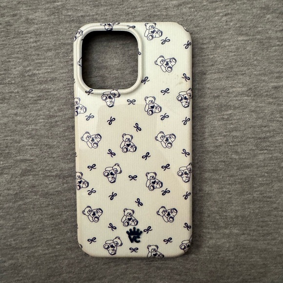 Patterned White Phone Case - Picture 1 of 2